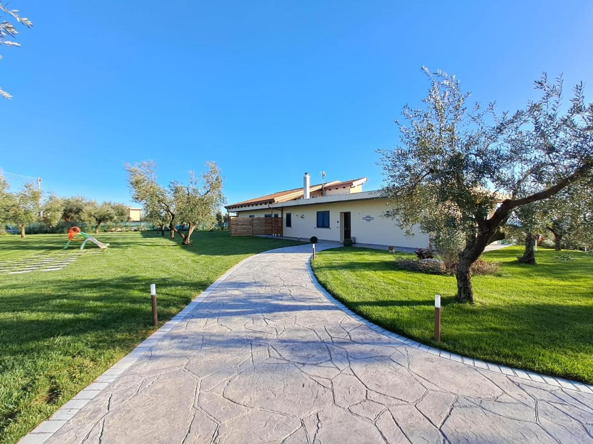 La Campagna Di Peppe E Tullia Bed & Breakfast Формия Екстериор снимка