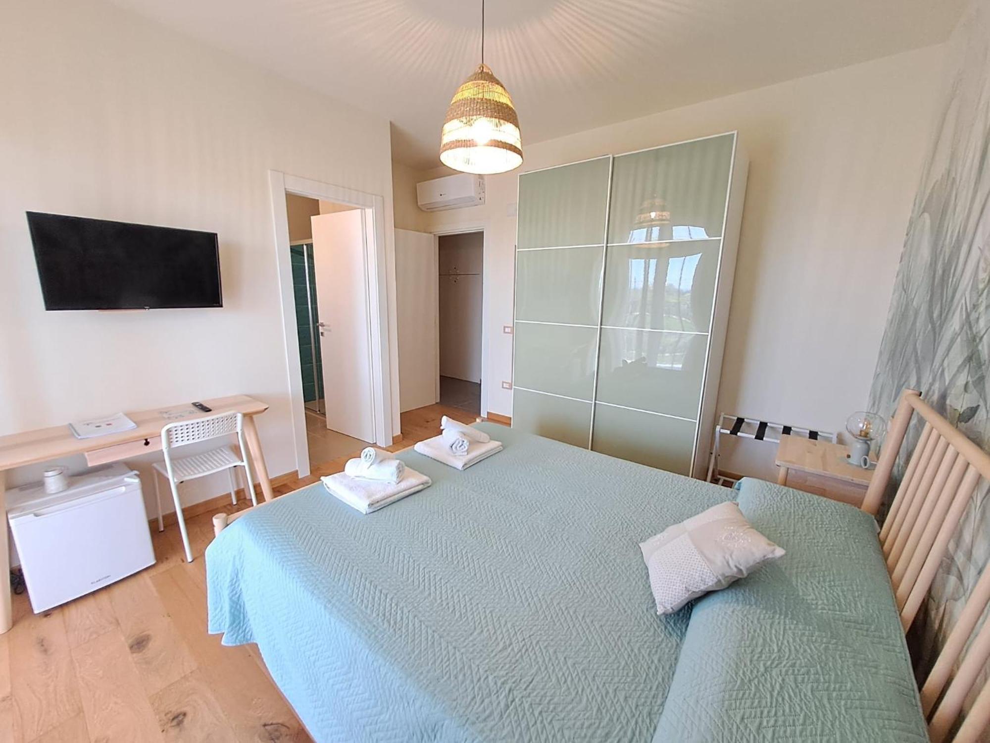 La Campagna Di Peppe E Tullia Bed & Breakfast Формия Екстериор снимка